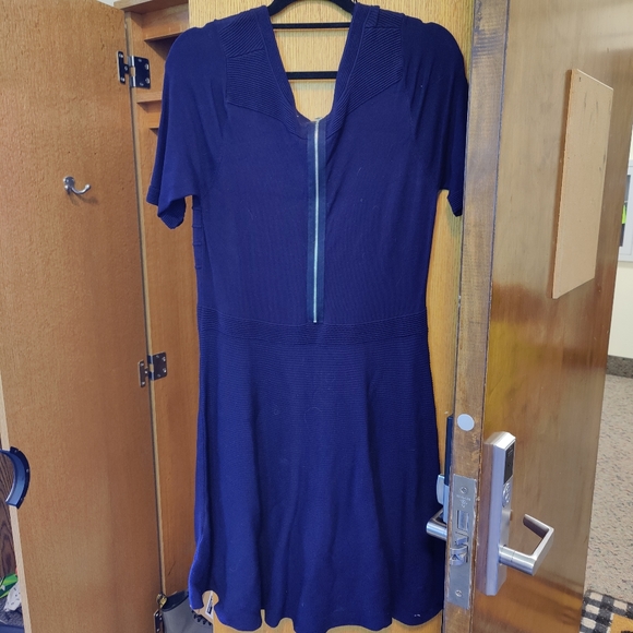 Julian Taylor New York dress - Picture 3 of 3